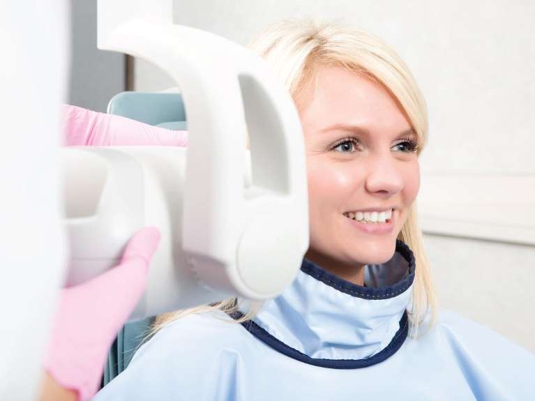 Dentist Check patient